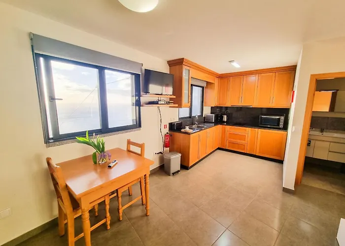 Two | Massapez | | Calheta Apartamento