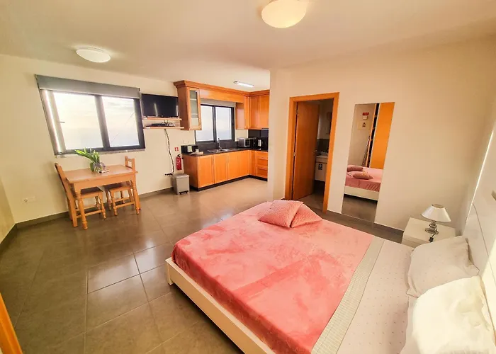 Two | Massapez | | Calheta * Fajã da Ovelha