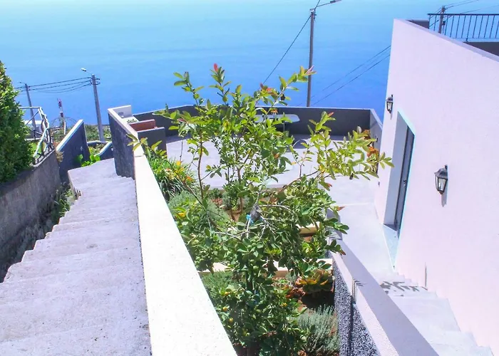 Two | Massapez | | Calheta Apartamento